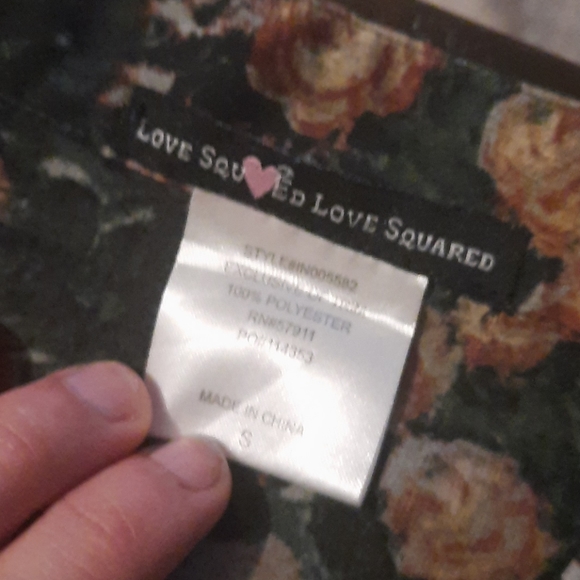 Ruffle blouse - Picture 2 of 6